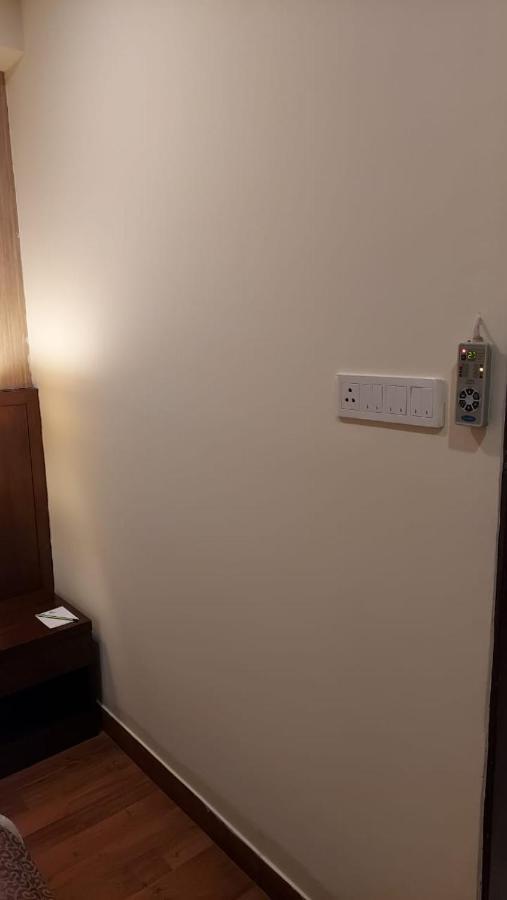 Hotel Casaya Inn Chinhat Eksteriør billede